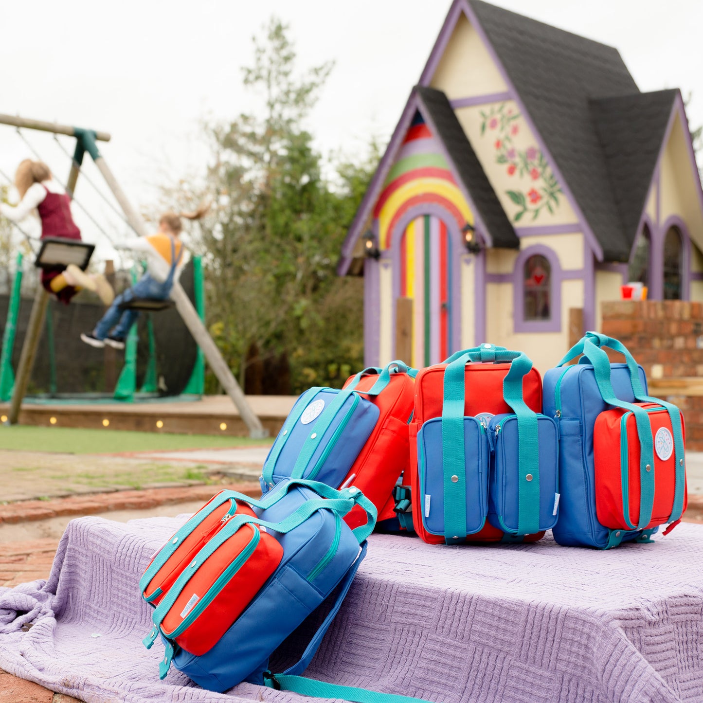 MAGNETIC BACKPACK, LUNCH BAG AND TWIN POUCHES