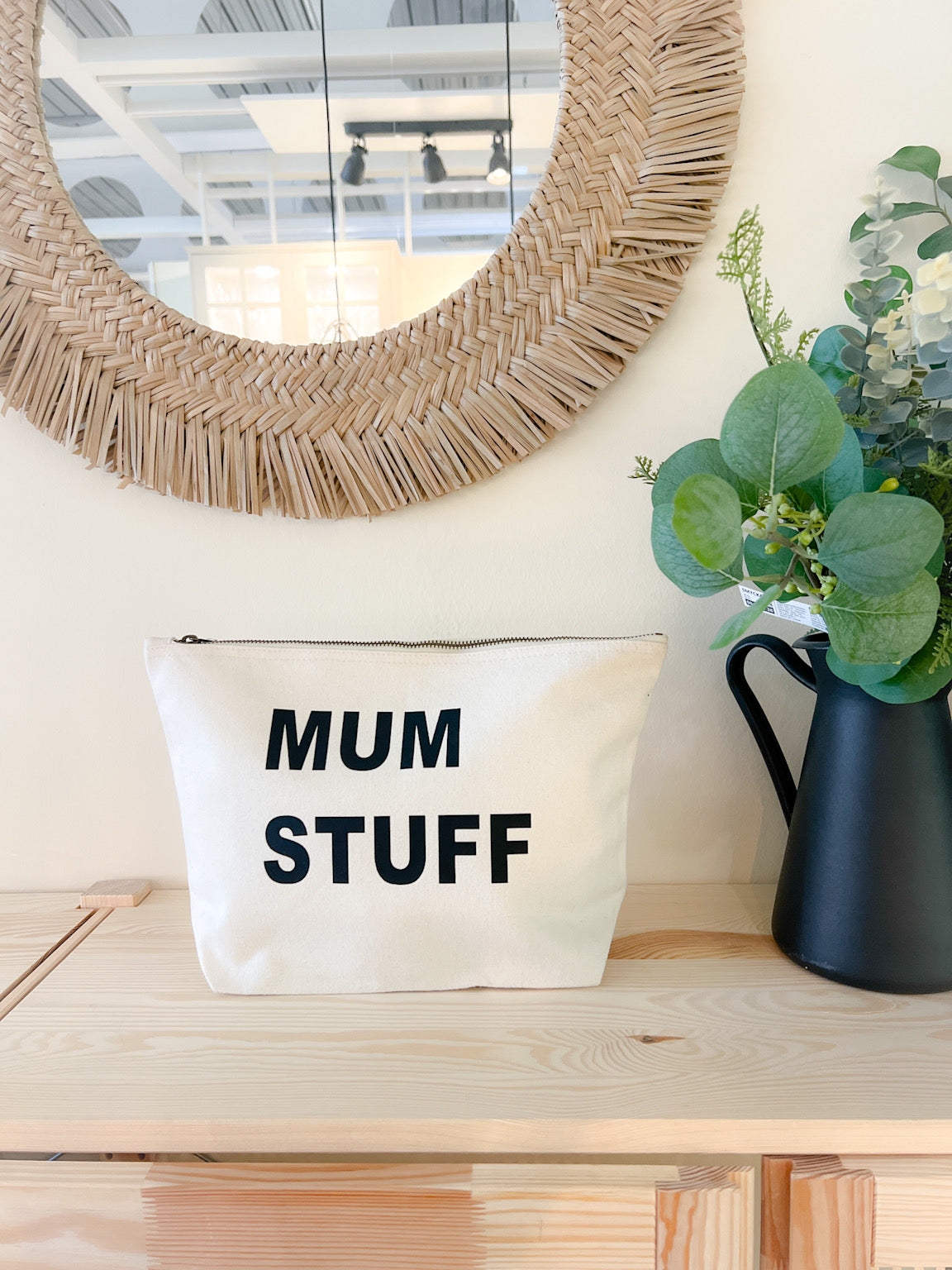 MUM STUFF POUCH