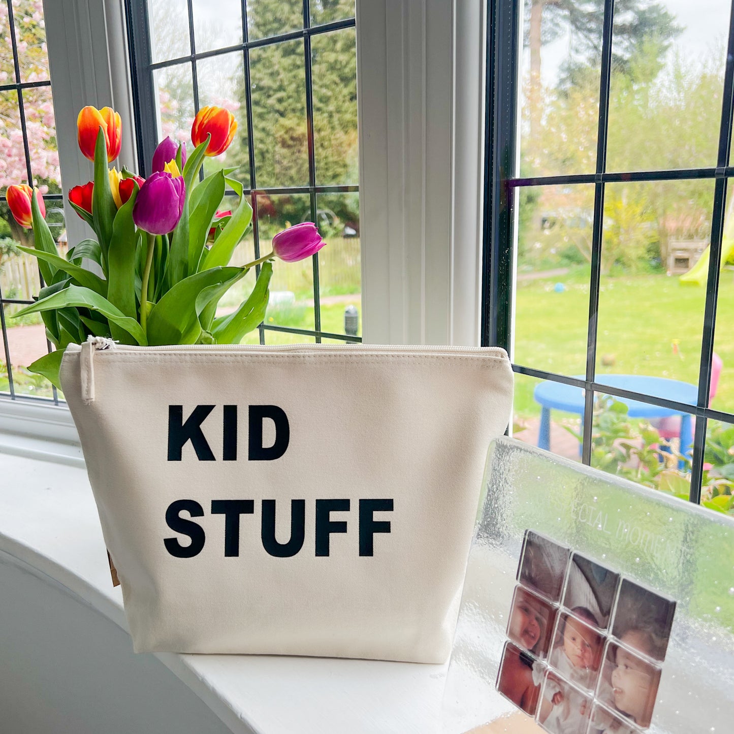 KID STUFF POUCH